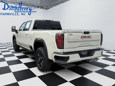 New 2026 GMC Sierra 2500 AT4 AWD/4WD image 3