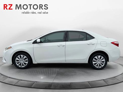 Used 2016 Toyota Corolla LE image 2