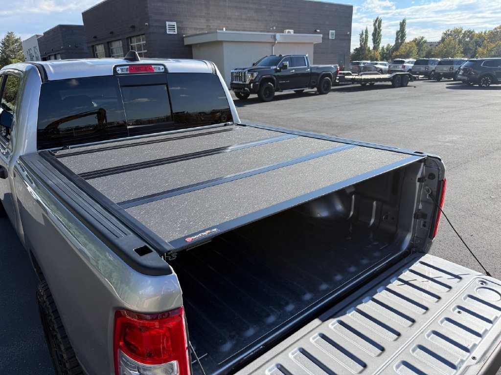 Used 2023 RAM 1500 Big Horn AWD/4WD image 14