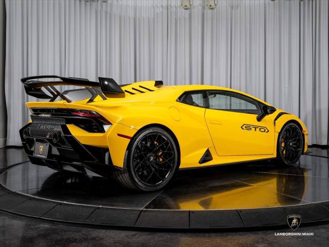 Used 2023 Lamborghini Huracan STO RWD image 24