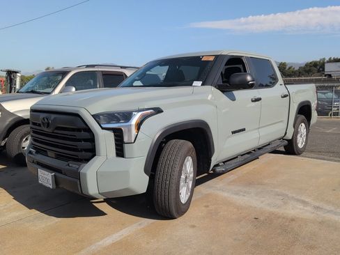 Certified 2026 Toyota Tundra SR5 w/ SR5 Convenience Package AWD/4WD image 1