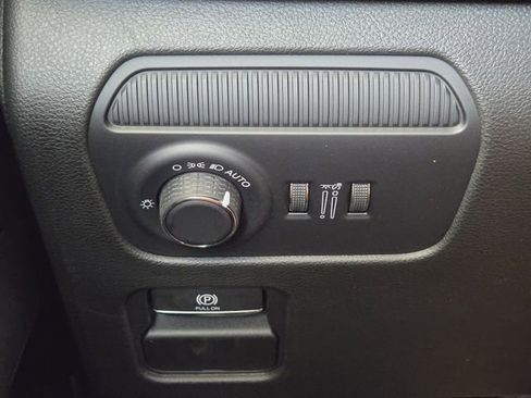 New 2026 Jeep Grand Wagoneer L Limited AWD/4WD image 17