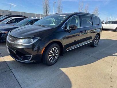 Certified 2020 Chrysler Pacifica Touring-L Plus w/ Advanced Safetytec Group