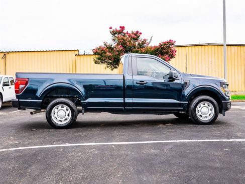 Certified 2024 Ford F150 XL RWD image 3