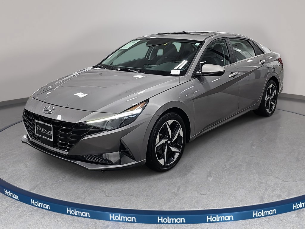 Used 2023 Hyundai Elantra Limited w/ Preferred Accessory Package FWD image 1