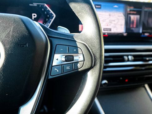 Used 2024 BMW 430i Convertible w/ Convenience Package image 20