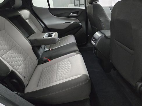 Used 2019 Chevrolet Equinox LT image 15