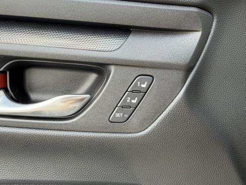 Used 2025 Honda CR-V Sport-L image 29