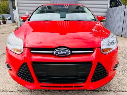 Used 2012 Ford Focus SEL image 2