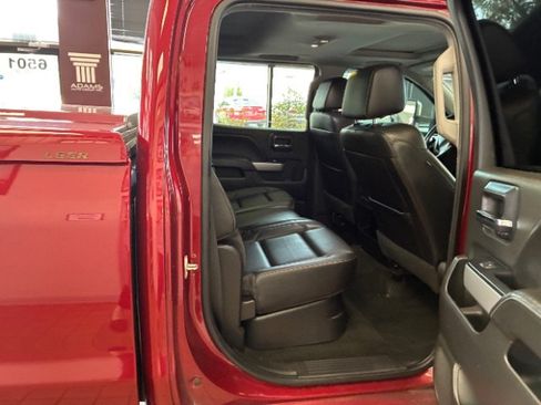 Used 2018 Chevrolet Silverado 1500 LTZ Z71 w/ LTZ Plus Package AWD/4WD image 36