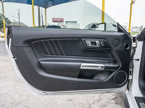 Used 2020 Ford Mustang GT Premium RWD image 10