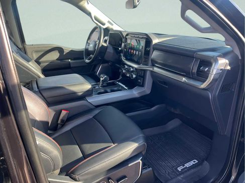 Used 2022 Ford F150 Lariat w/ Equipment Group 502A High image 17