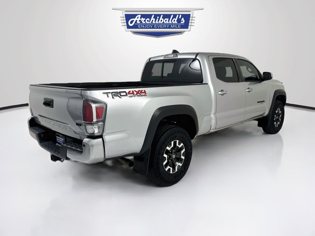 Used 2023 Toyota Tacoma TRD Off-Road w/ Technology Package AWD/4WD image 8