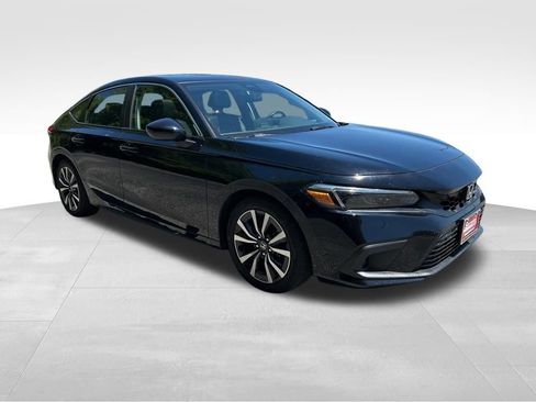 Used 2024 Honda Civic EX-L image 11