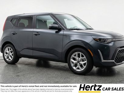 Used 2025 Kia Soul LX w/ LX Technology Package