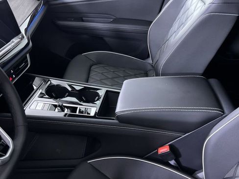 New 2025 Volkswagen Atlas SEL Premium R-Line image 21