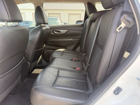 Used 2016 Nissan Rogue SL w/ SL Premium Package AWD/4WD image 21