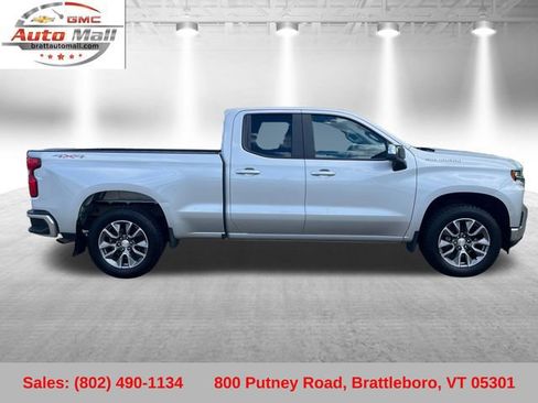 Used 2022 Chevrolet Silverado 1500 LT AWD/4WD image 7