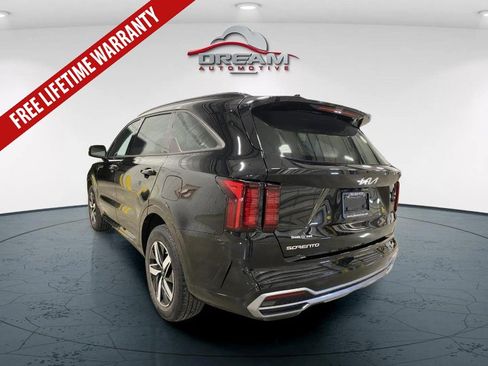 Used 2023 Kia Sorento EX w/ Panoramic Sunroof Package FWD image 5