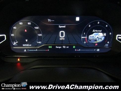 Used 2022 GMC Yukon Denali AWD/4WD image 38
