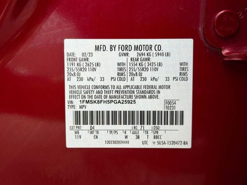 Used 2023 Ford Explorer Limited AWD/4WD image 30