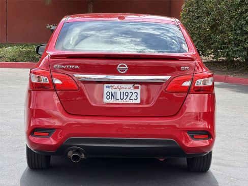 Used 2019 Nissan Sentra SR FWD image 6