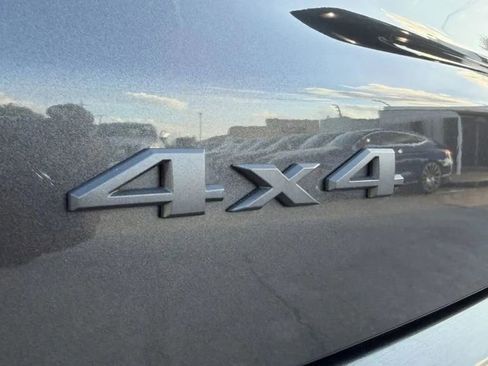 Used 2018 Jeep Compass Trailhawk w/ Navigation Group AWD/4WD image 14