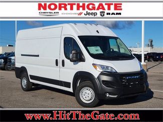 New 2025 RAM ProMaster 2500 w/ Convenience Group image 1