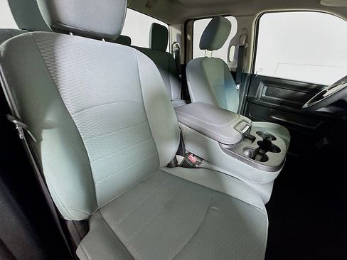 Used 2019 RAM 1500 Express w/ Express Value Package AWD/4WD image 25