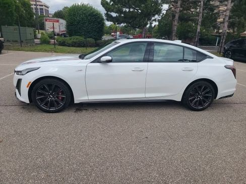Used 2022 Cadillac CT5 V w/ Premium Package AWD/4WD image 3