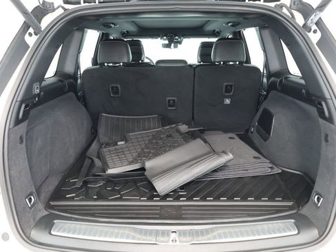 Used 2023 Jeep Grand Cherokee Overland w/ Luxury Tech Group IV image 21