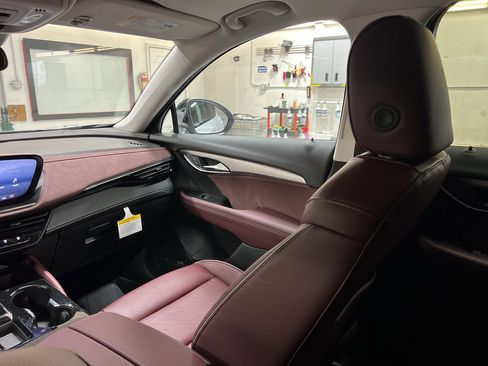 New 2026 Buick Envision Sport Touring image 36