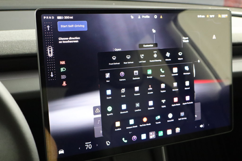 Used 2026 Tesla Model Y 2WD image 44