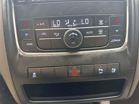 Used 2011 Dodge Durango Express w/ Popular Equipment Group image 37