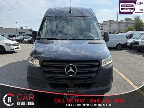 Used 2019 Mercedes-Benz Sprinter 170 image 2