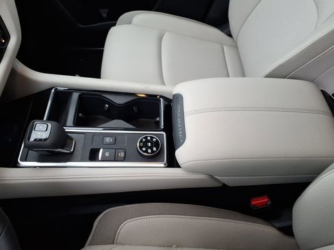 New 2026 Nissan Pathfinder SL image 15