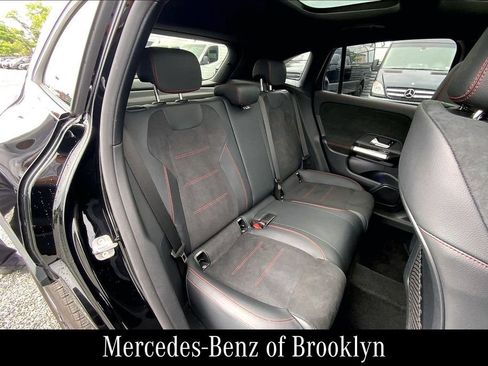 Certified 2023 Mercedes-Benz GLA 250 4MATIC image 22