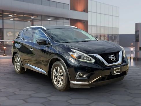 Used 2018 Nissan Murano SL AWD/4WD image 3