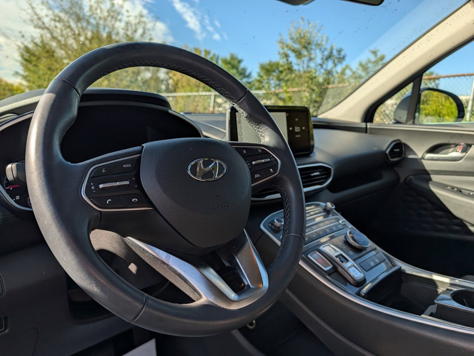 Used 2023 Hyundai Santa Fe SEL AWD/4WD image 27