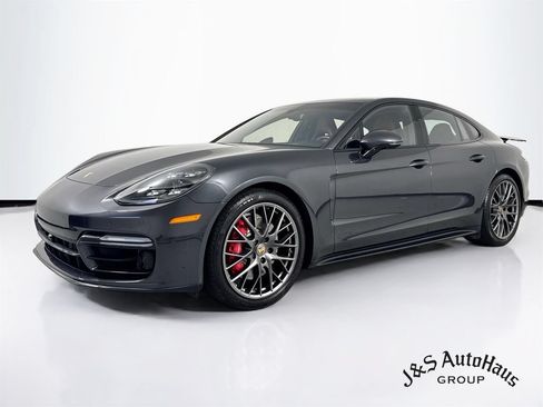 Used 2023 Porsche Panamera GTS AWD/4WD image 3