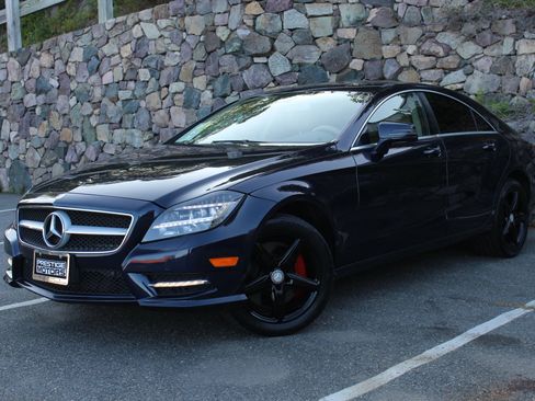 Used 2014 Mercedes-Benz CLS 550 4MATIC image 2