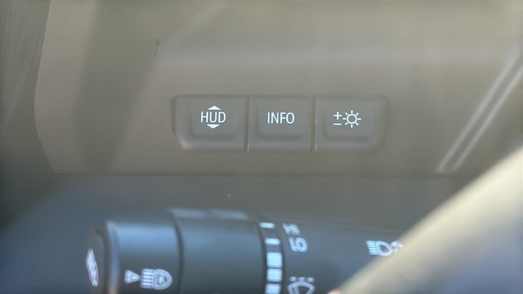 Used 2024 GMC Sierra 1500 AT4 w/ Technology Package AWD/4WD image 17
