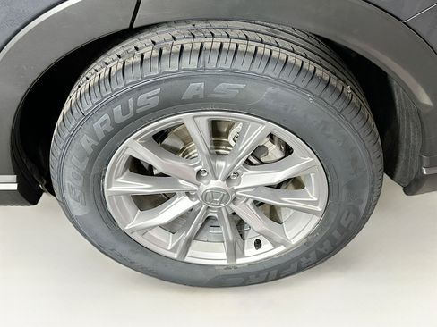 Used 2025 Honda CR-V EX-L image 11