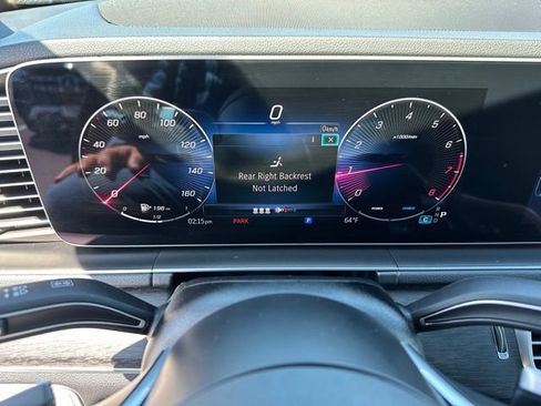 Used 2025 Mercedes-Benz GLE 350 4MATIC image 33