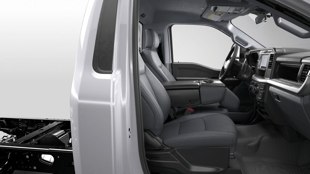 New 2026 Ford F550 4x4 Regular Cab Super Duty image 6