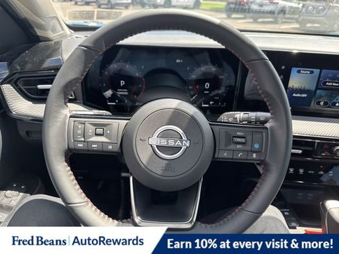 New 2025 Nissan Kicks SR image 13