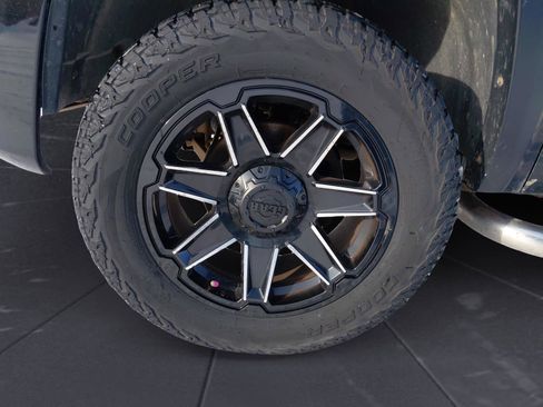 Used 2011 Chevrolet Silverado 1500 LT w/ All-Star Edition image 37