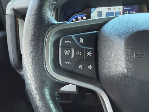 Used 2022 Ford Bronco Badlands image 27