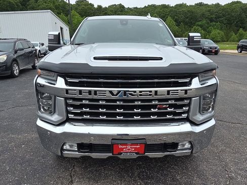 Used 2020 Chevrolet Silverado 2500 LTZ w/ LTZ Plus Package AWD/4WD image 3