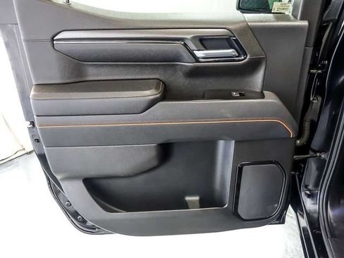 Certified 2025 GMC Sierra 1500 AT4 AWD/4WD image 28